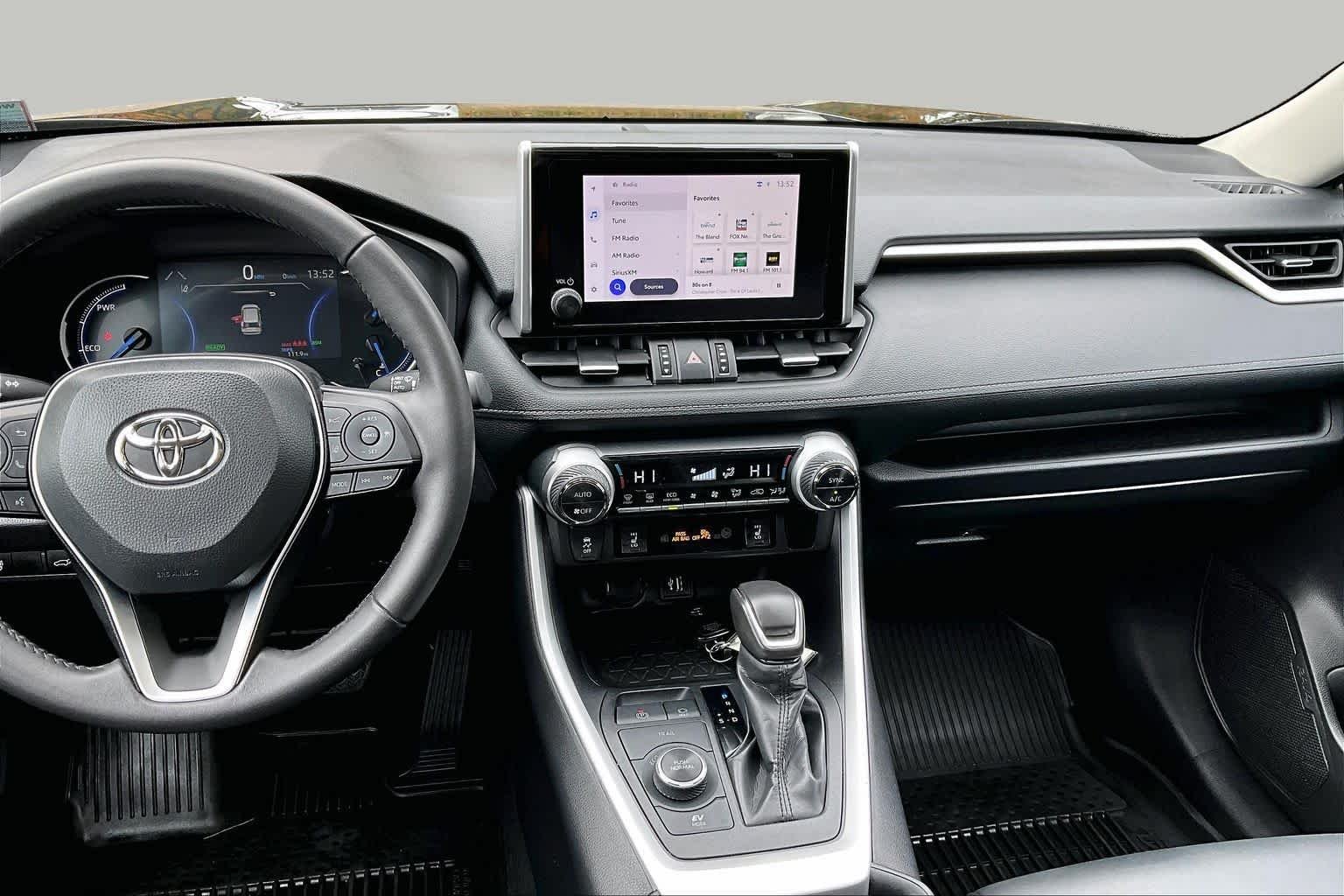 Used 2024 Midnight Black Metallic Toyota Hybrid XLE Premium image 7