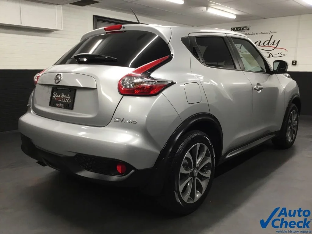 Used 2017 Silver Nissan SV image 10