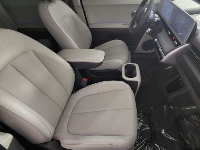 2024 Hyundai IONIQ 5 Limited - Photo 14