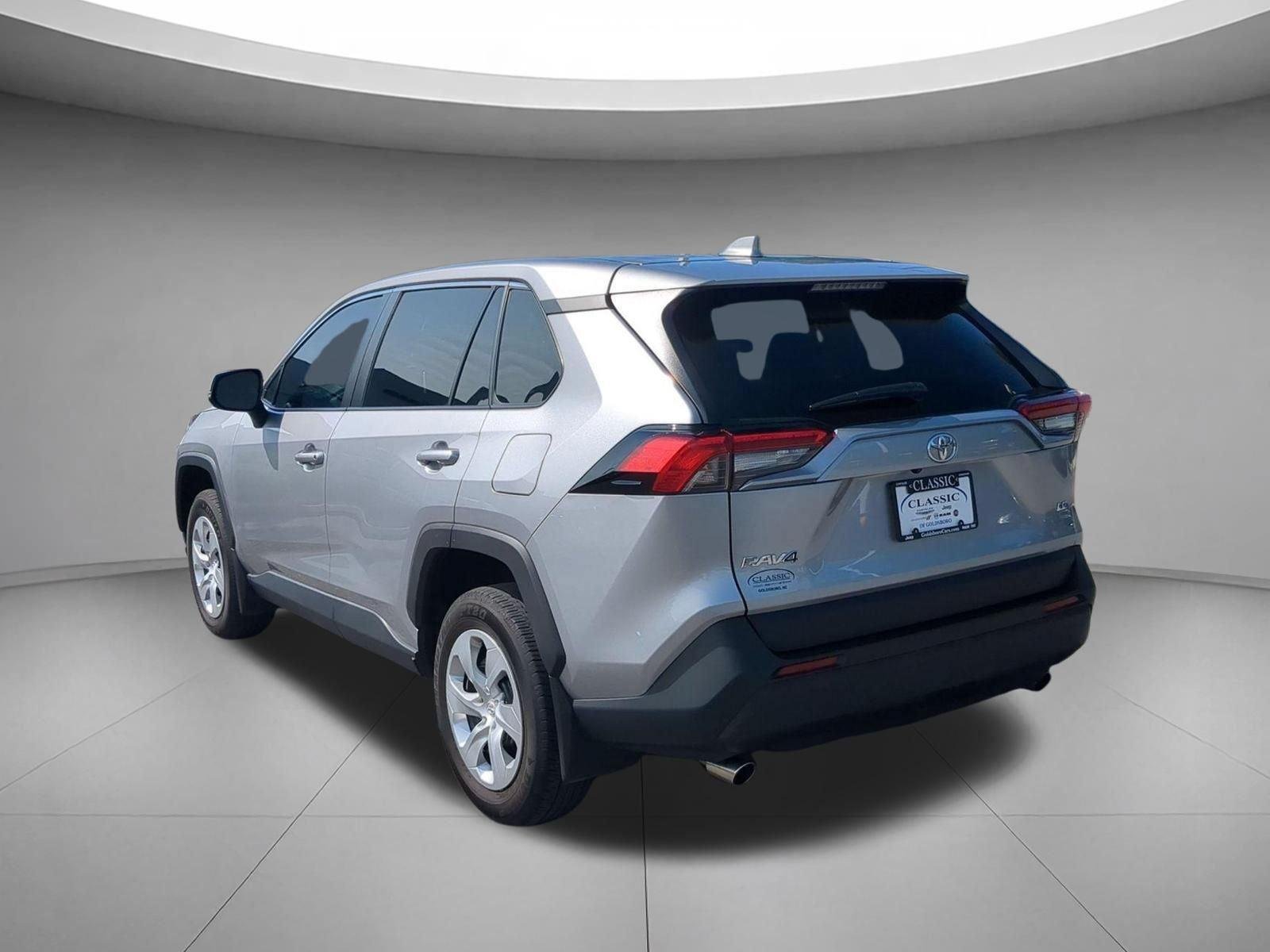 Used 2025 Silver Sky Metallic Toyota LE image 3