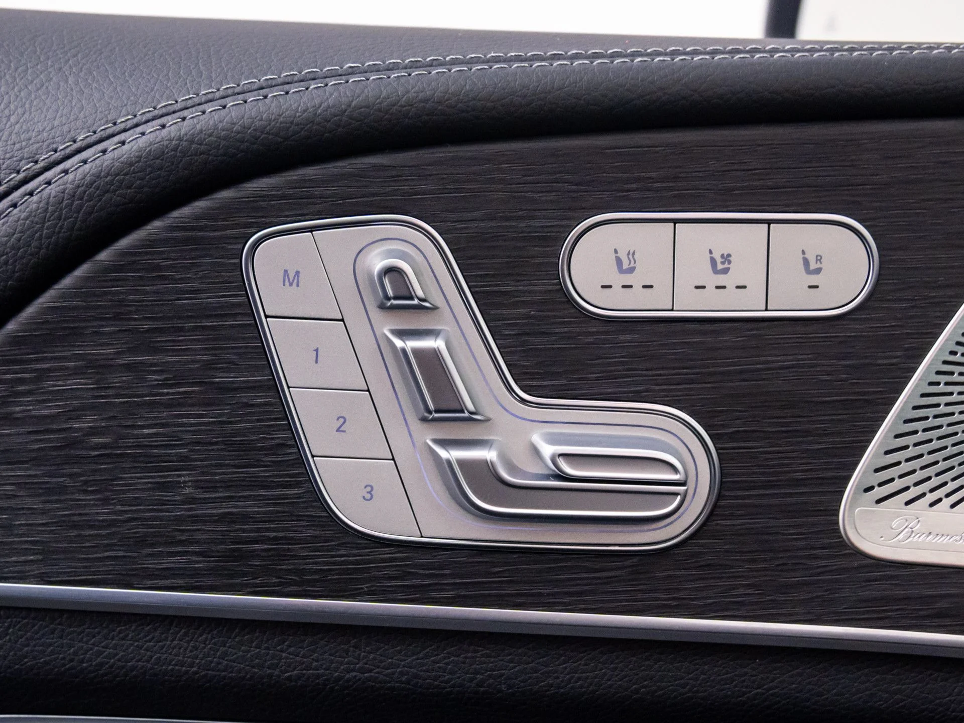New 2026 Blue Mercedes-Benz GLE 53 AMG® image 18