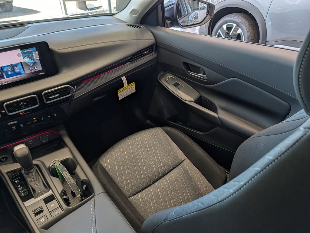 2026 Nissan Sentra SV - Photo 11
