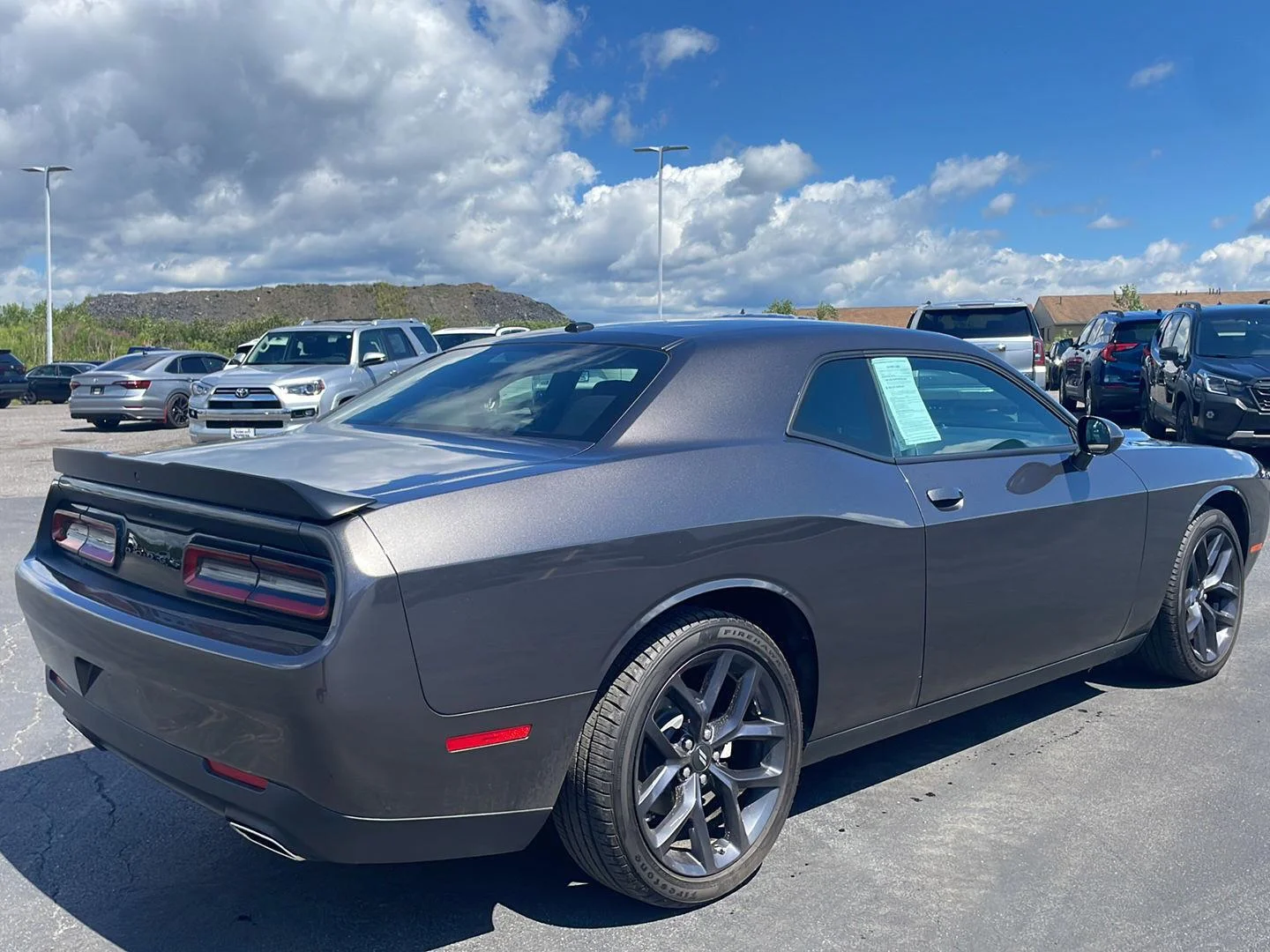Used 2023 Granite Pearlcoat Dodge SXT image 7