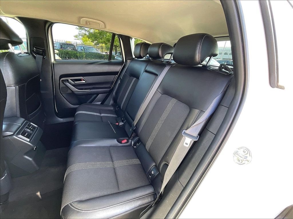 Used 2025 Wind Chill Pearl Mazda 2.5 S Select Package image 15