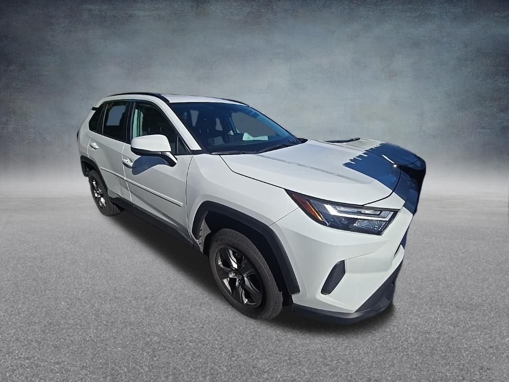 Used 2024 Ice Toyota XLE image 2