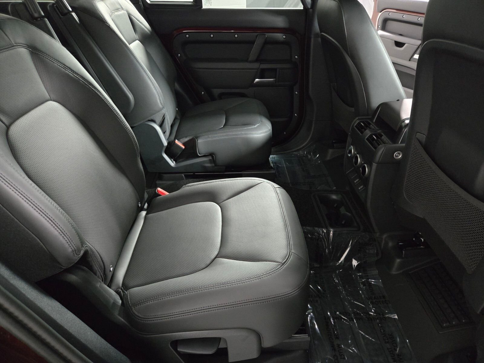 New 2026 Sedona Red Land Rover X-Dynamic SE image 19