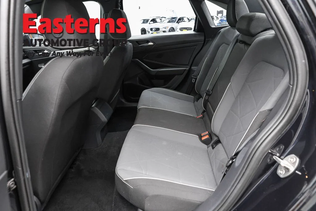 Used 2025 Black Volkswagen 1.5T Sport image 20