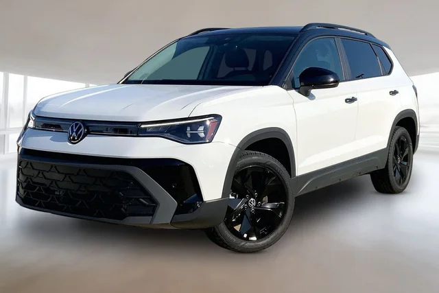 2026 Volkswagen Taos 1.5T SE Black