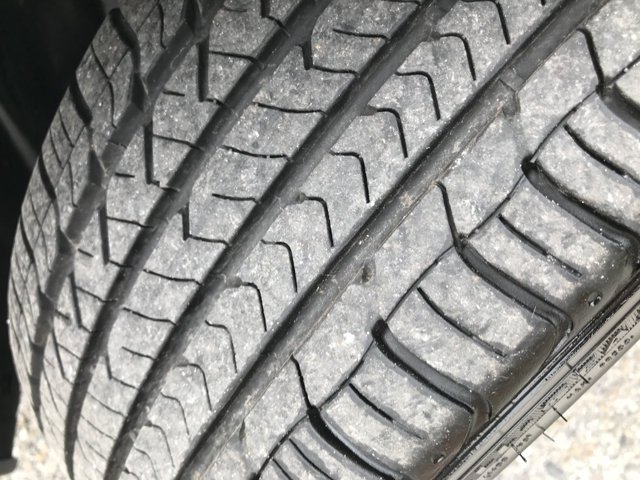 Certified Used 2023 Gun Metallic Nissan SR image 11