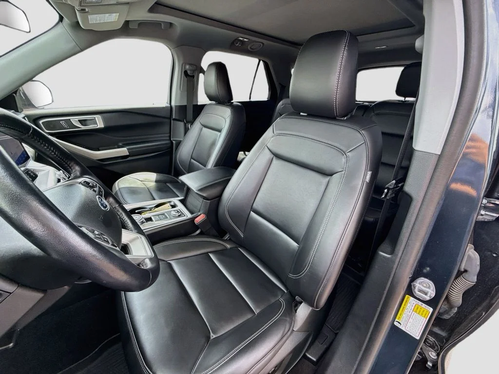 Used 2023 Stone Blue Metallic Ford XLT image 20