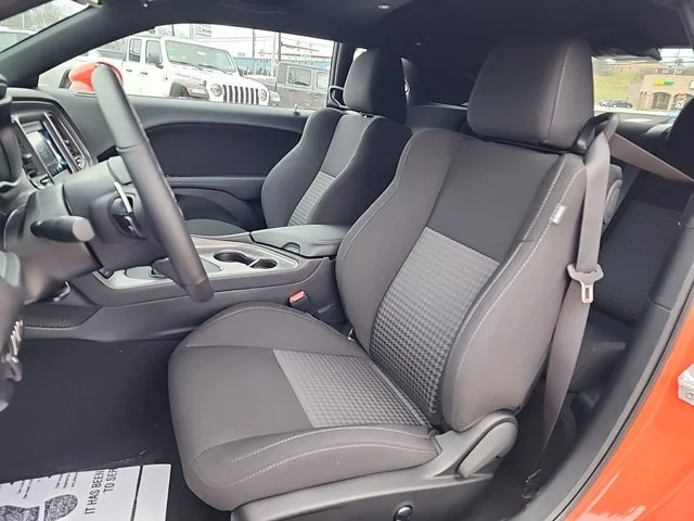 Used 2023 Go Mango Dodge R/T image 3