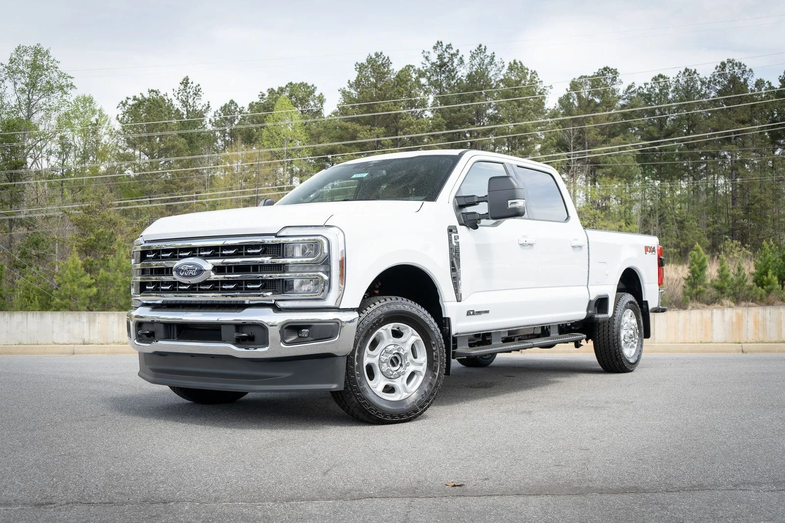 New 2026 Oxford White Ford F-350® XLT image 1