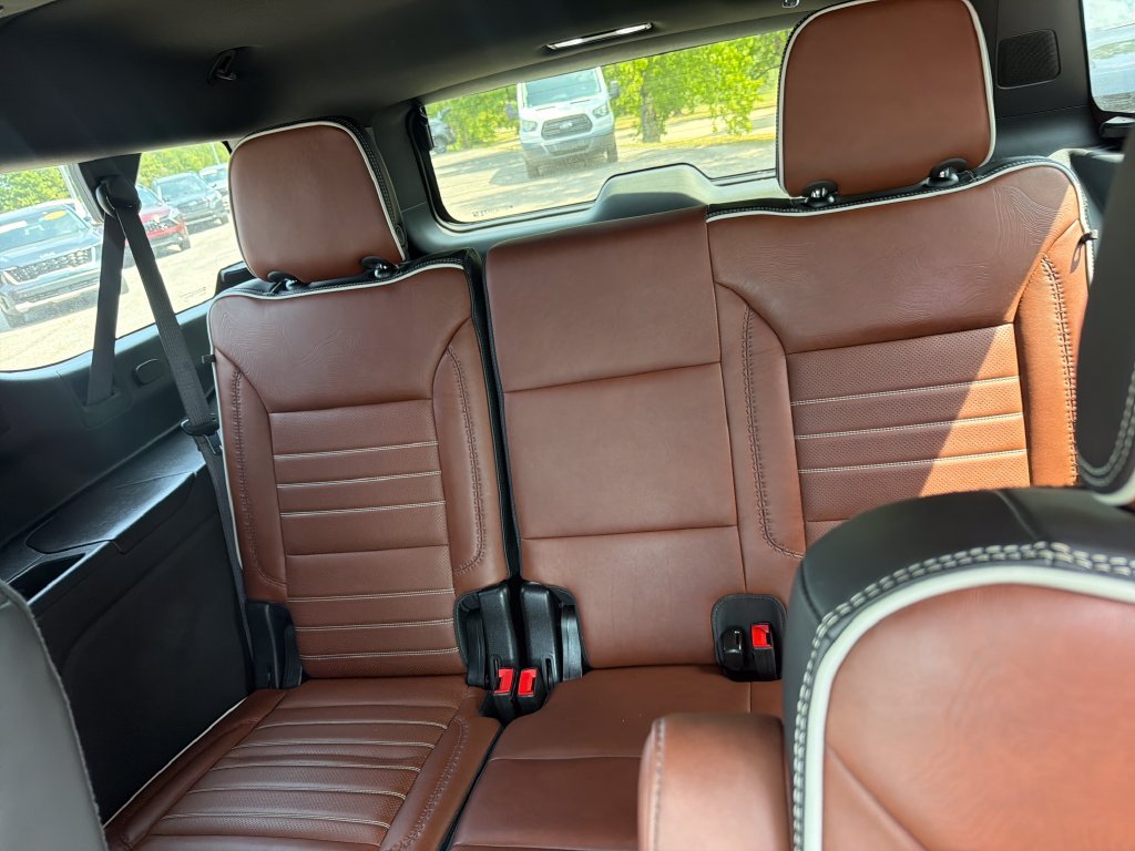 2024 GMC Yukon XL Denali Ultimate - Photo 27
