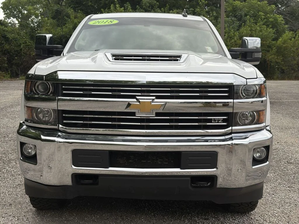 Used 2018 White Chevrolet LTZ image 29