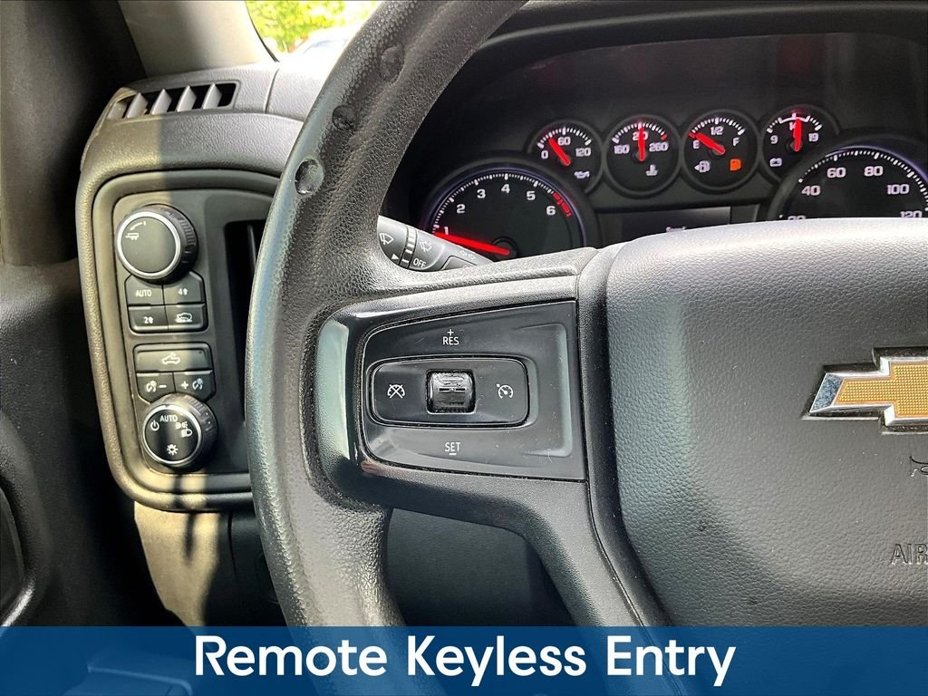 Used 2022 Blue Chevrolet Custom image 15