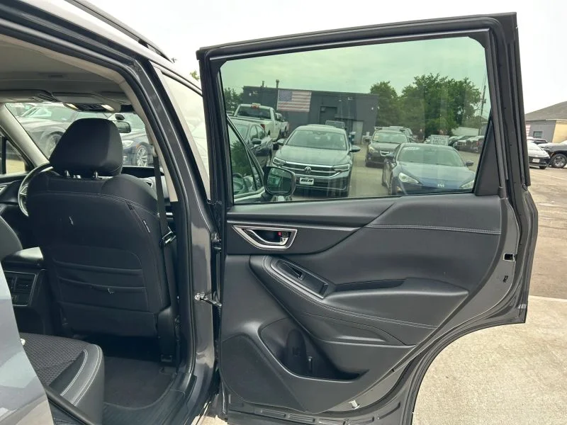 Used 2022 Gray Subaru Premium Sport Utility 4D image 24