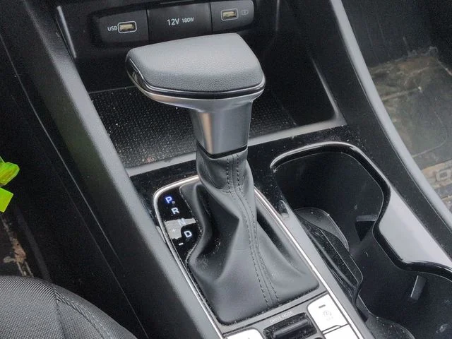 Certified Used 2023 White Hyundai SE image 19