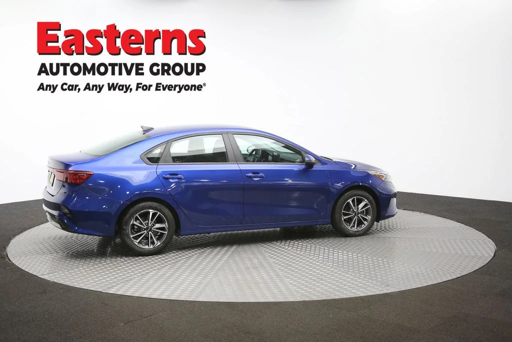 Used 2022 Blue Kia LXS image 42