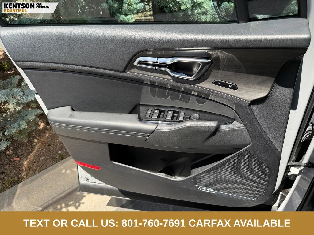 Used 2023 Gray Kia X-Pro image 21