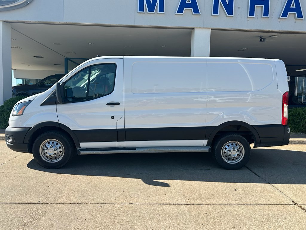 Used 2024 Oxford White Ford Base image 4