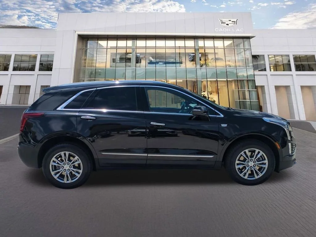 Used 2023 Stellar Black Metallic Cadillac Premium Luxury image 4