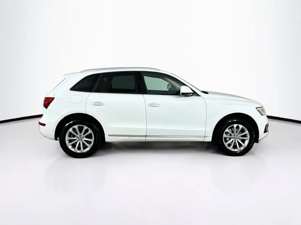 Used 2015 Ibis White Audi 2.0T Premium image 8