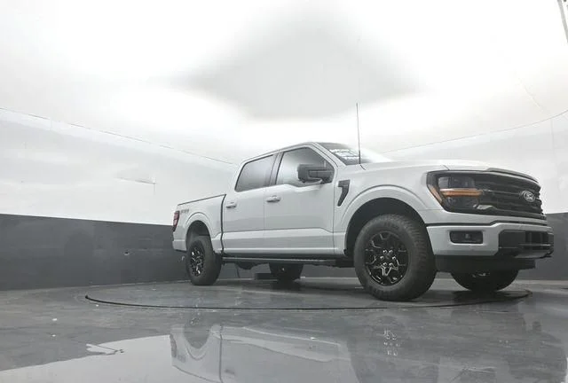 New 2026 White Ford XLT image 35