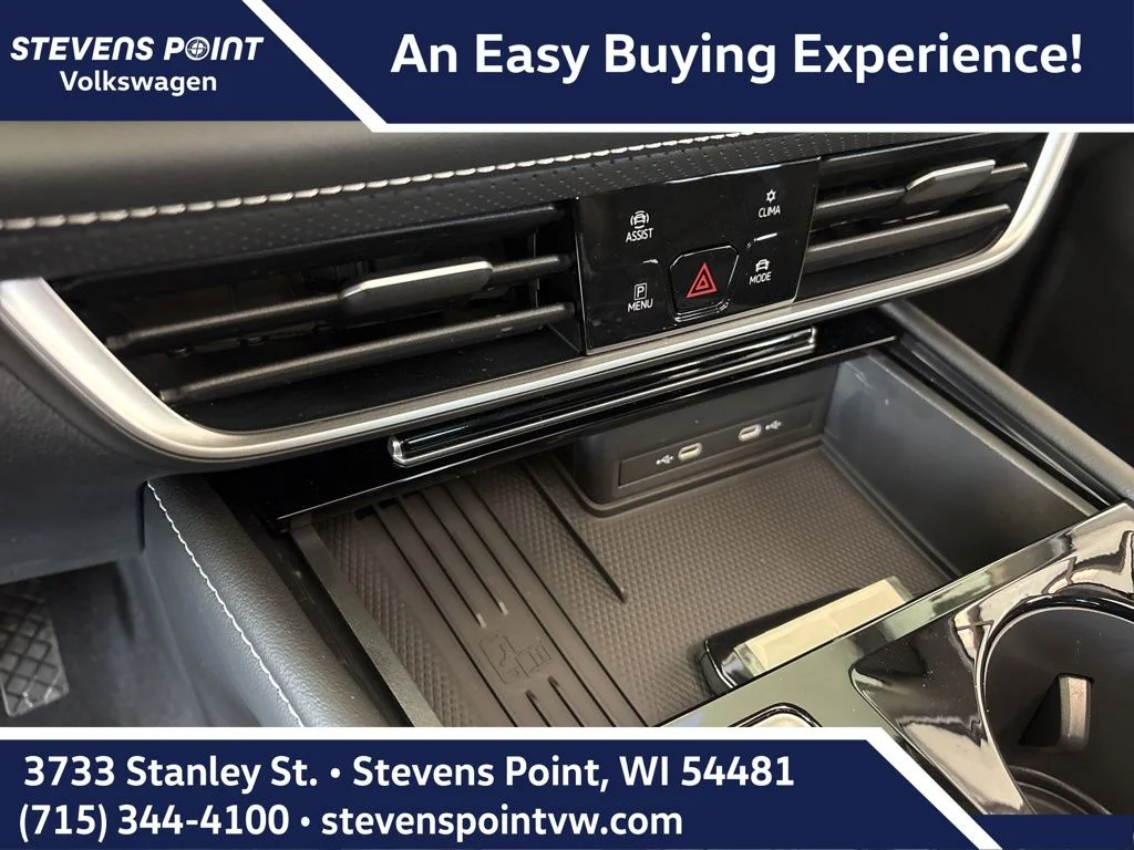 New 2026 Silver Mist Metallic Volkswagen 2.0T SE w/Technology image 13