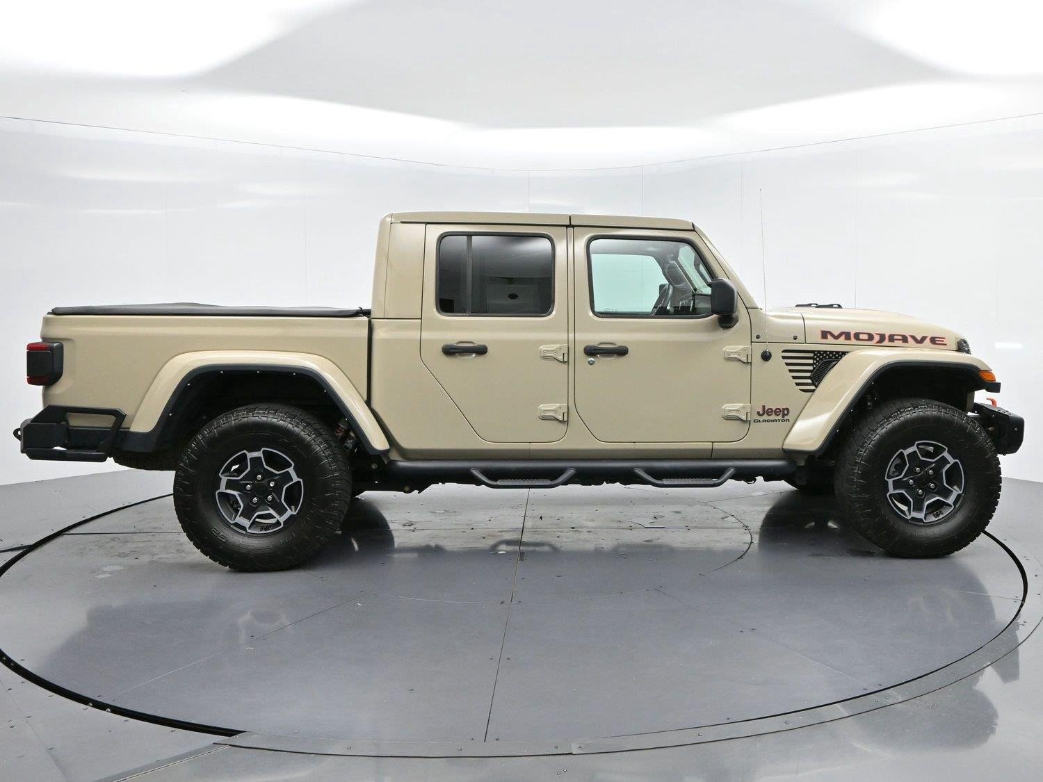 Used 2022 Limited Edition Gobi Clearcoat Jeep Mojave image 8