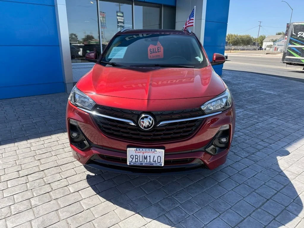Used 2022 CINNABAR METALLIC Buick Select image 3