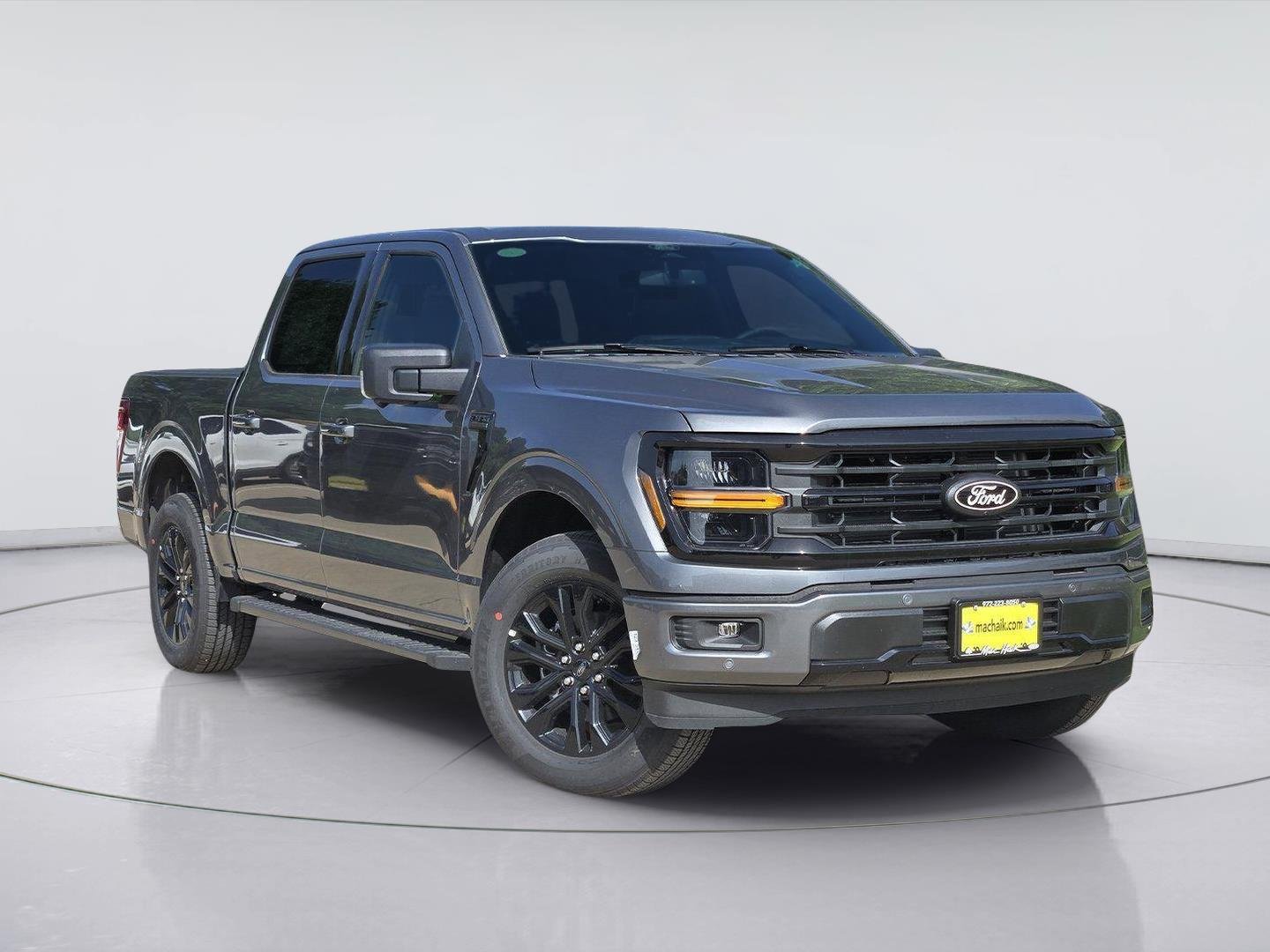 New 2026 Carbonized Gray Metallic Ford XLT image 1