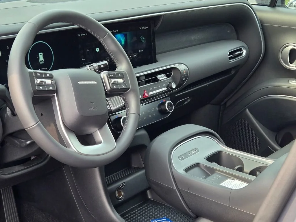 New 2026 Gray Pearl Hyundai SEL image 25