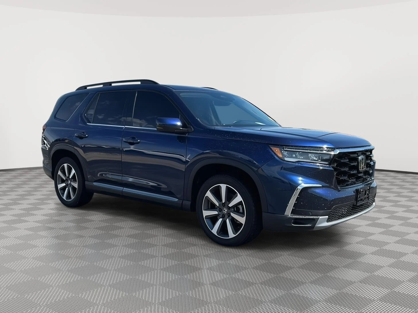 2023 Honda Pilot Touring AWD's photo