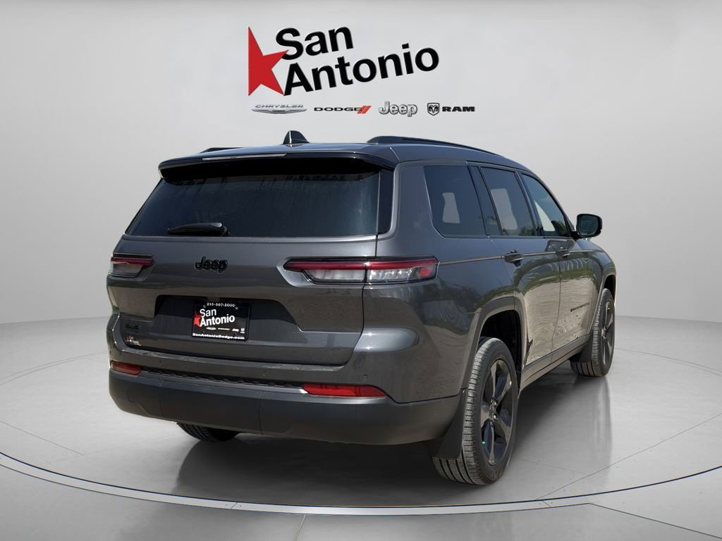 New 2026 Baltic Gray Metallic Clear-Coat Exterior Paint Jeep Limited image 14