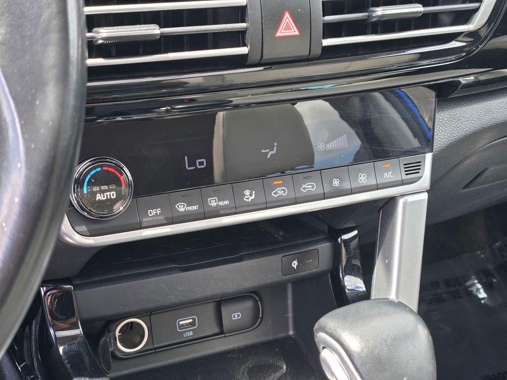 Used 2021 Blue Kia EX image 35