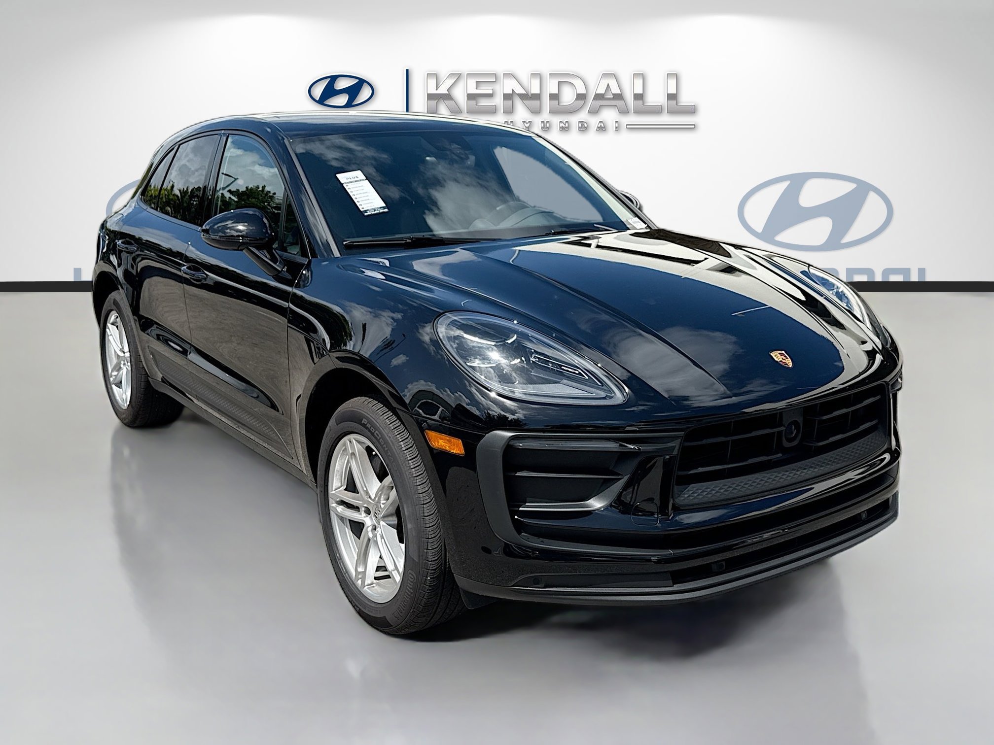 2024 Porsche Macan T