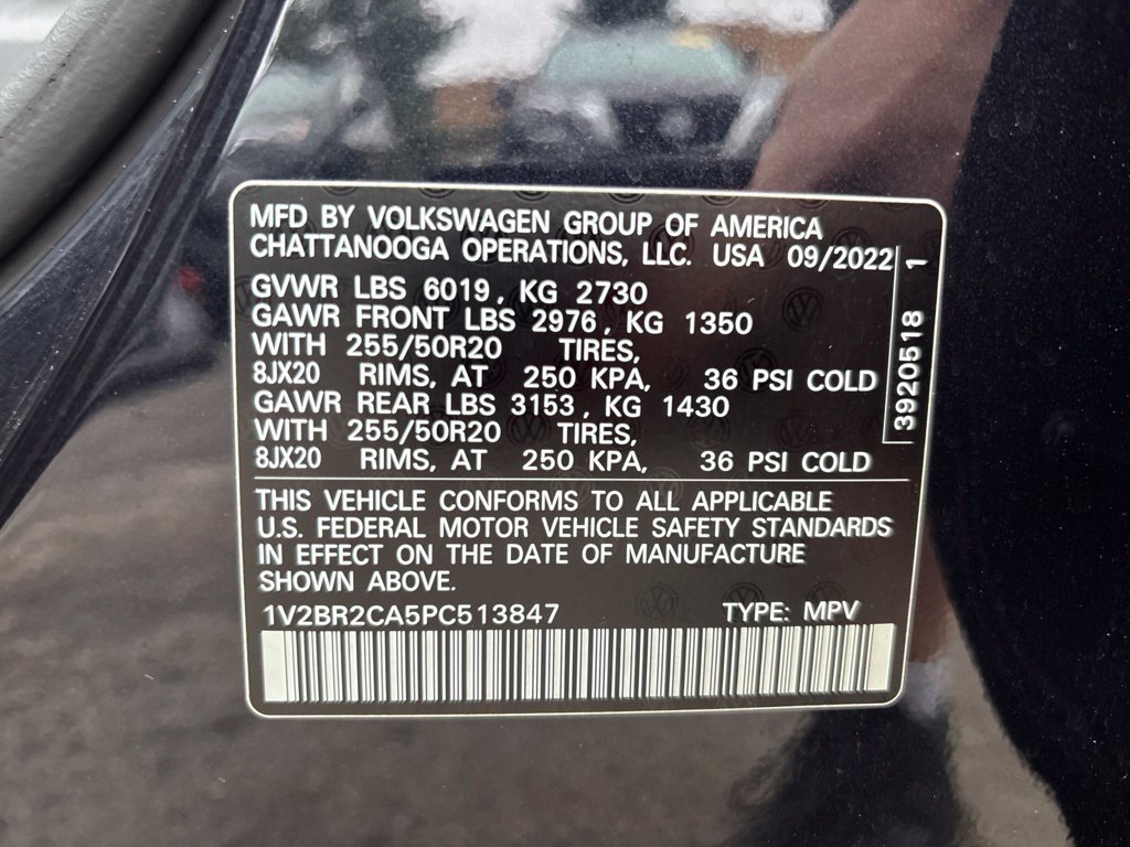 Used 2023  Volkswagen SEL image 10