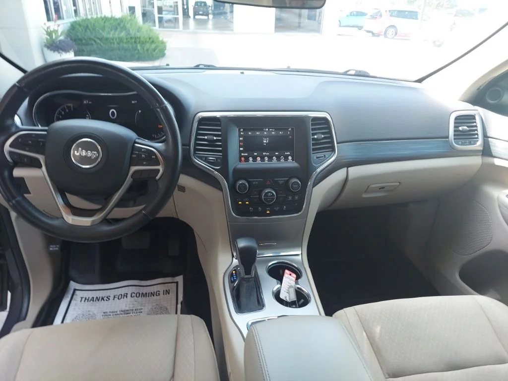 Certified Used 2019 Gray Jeep Laredo E image 18