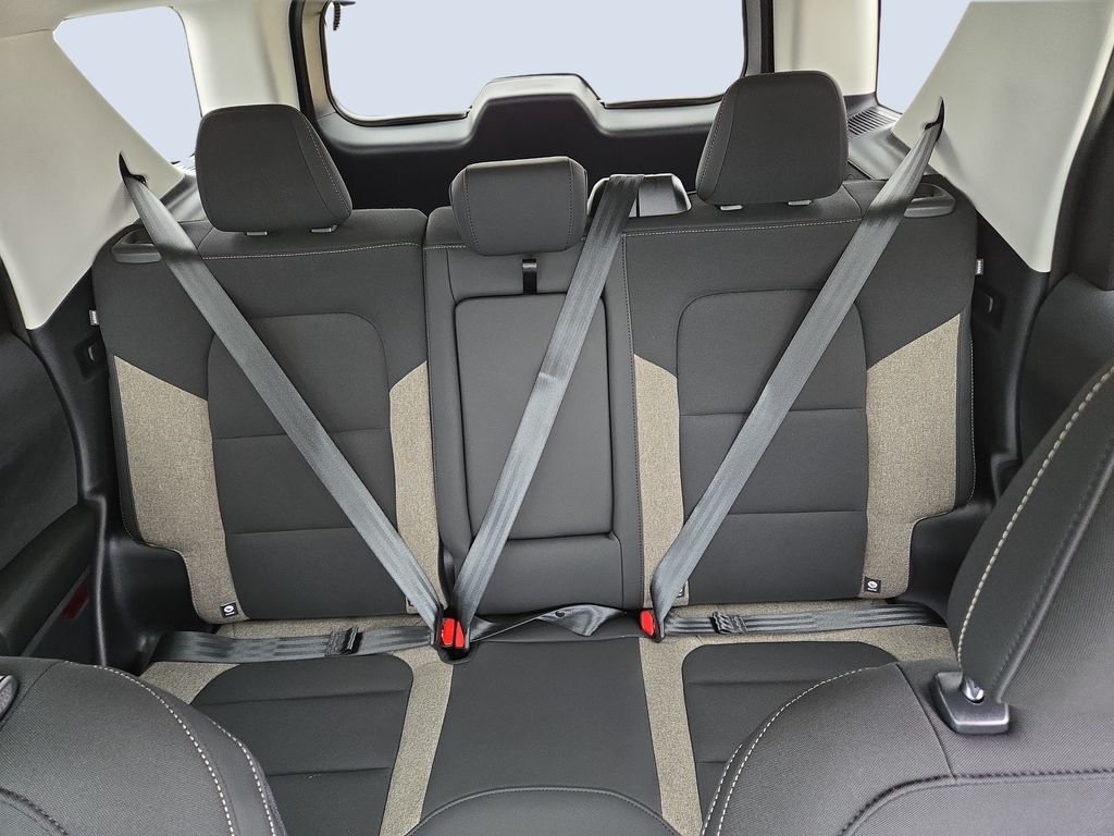 New 2026 Azure Gray Metallic Tri-Coat Ford Big Bend® image 25