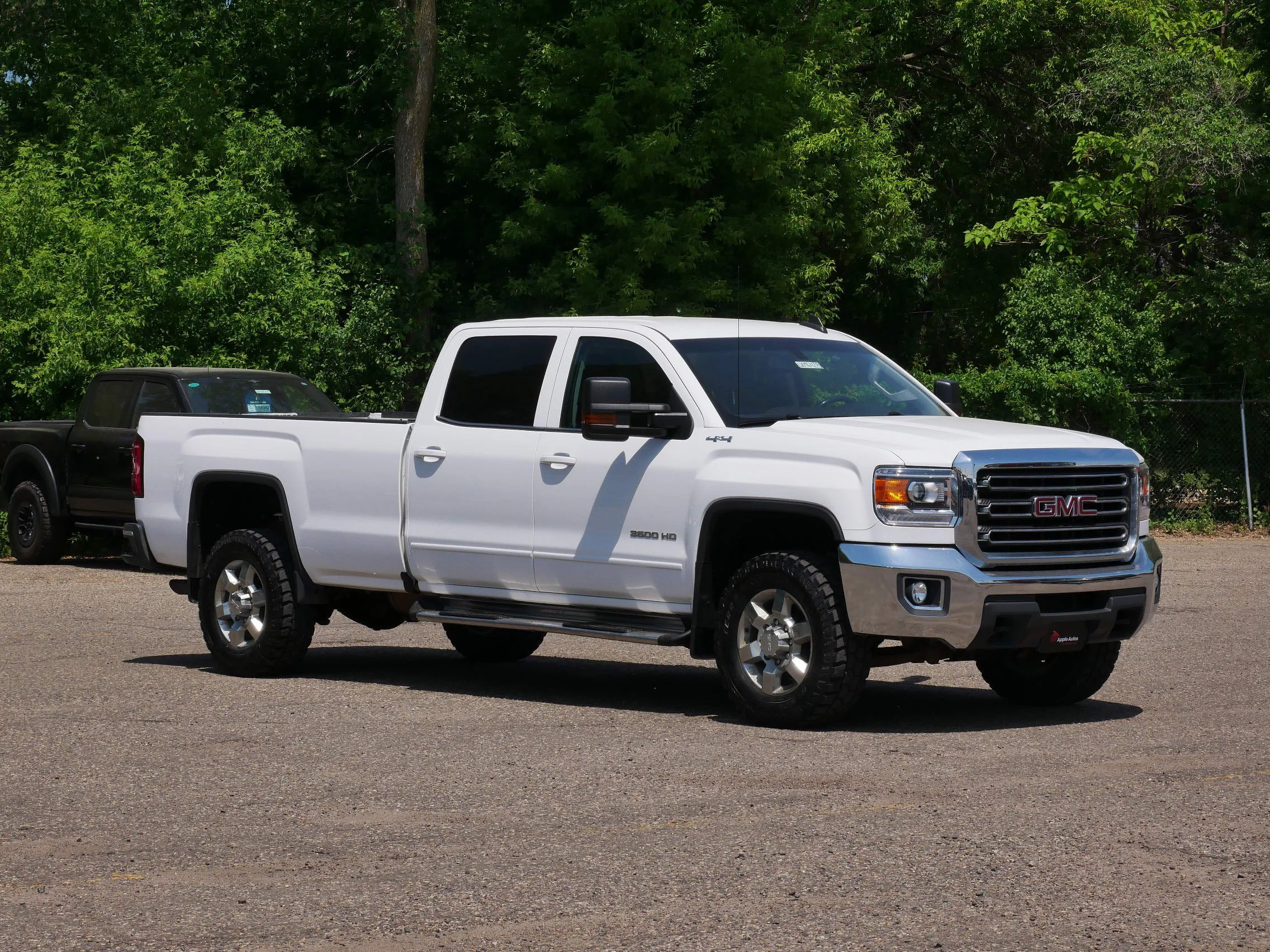 2016 GMC Sierra 4WD Crew Cab Standard Box SLE's photo