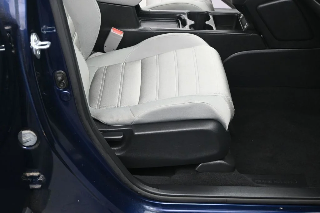 Certified Used 2022  Honda EX image 11
