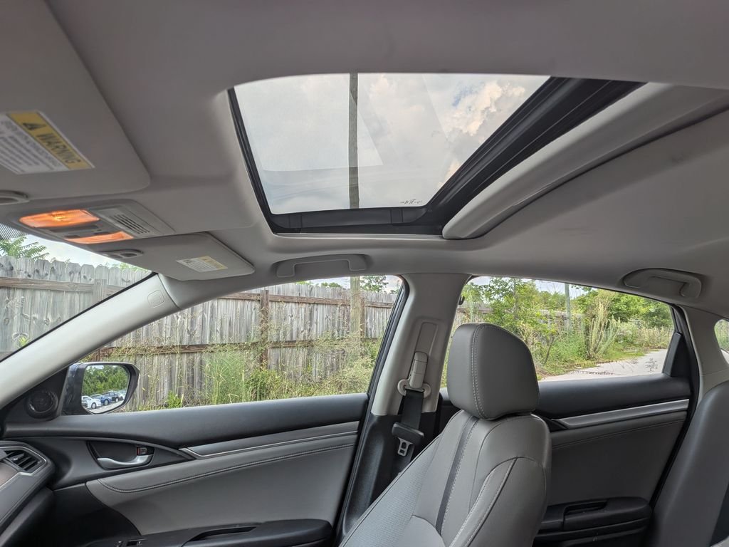 Used 2017 Blue Honda EX-L image 21