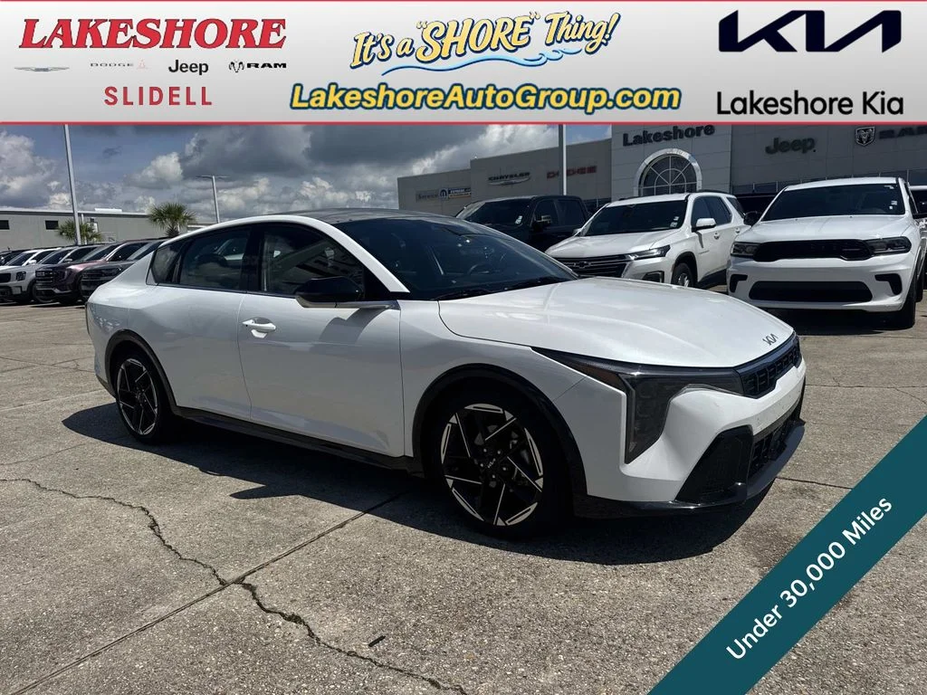 Certified Used 2025 White Kia GT-Line image 1