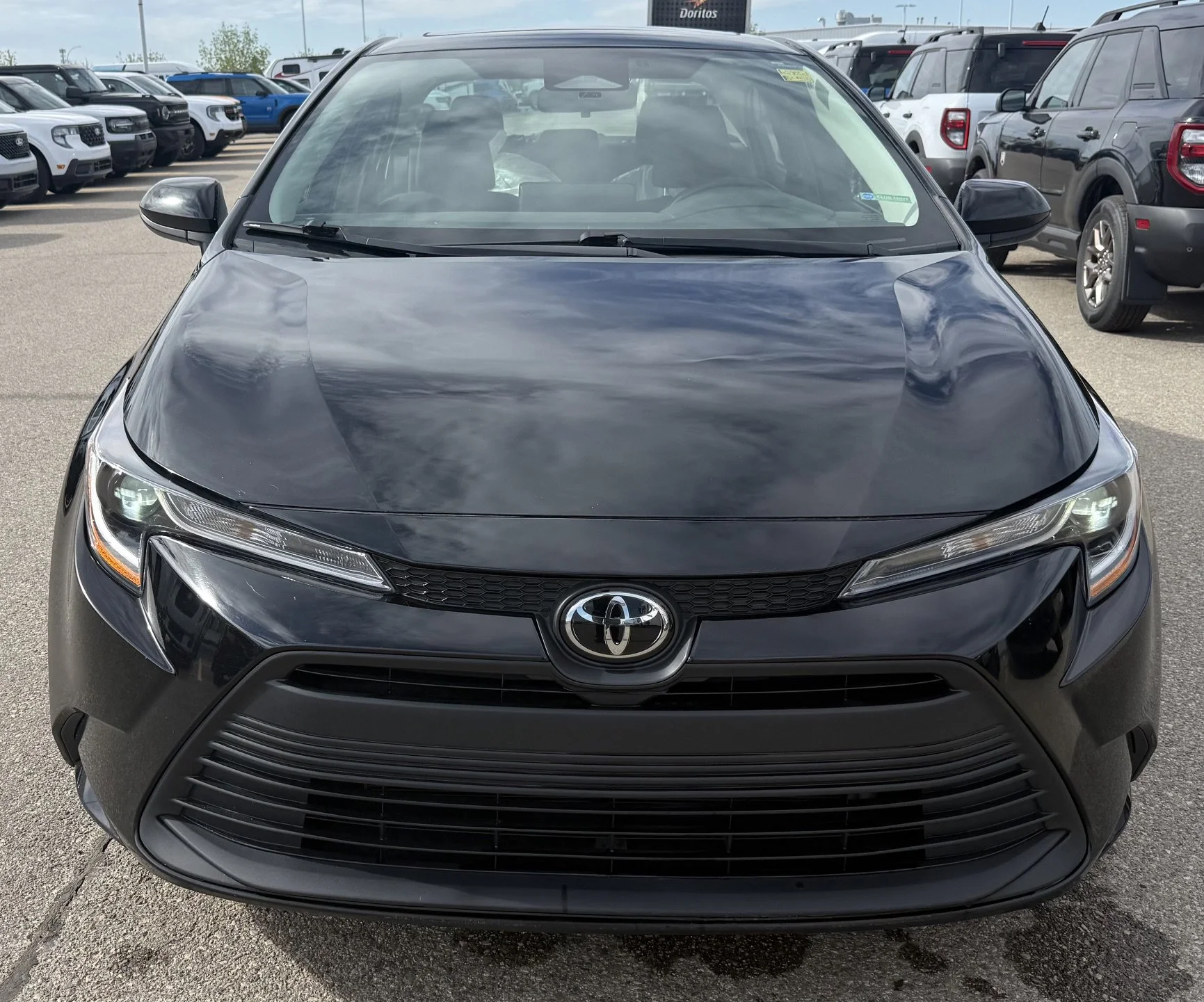 Used 2023 BLACK Toyota LE image 5