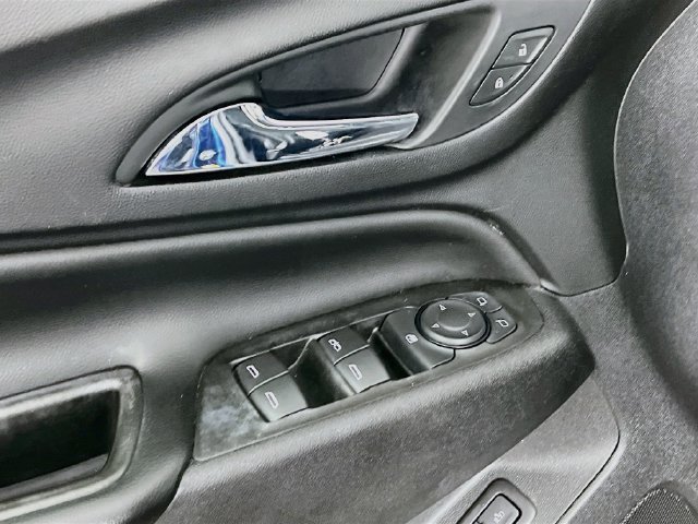 Used 2020 Blue Chevrolet LT image 9