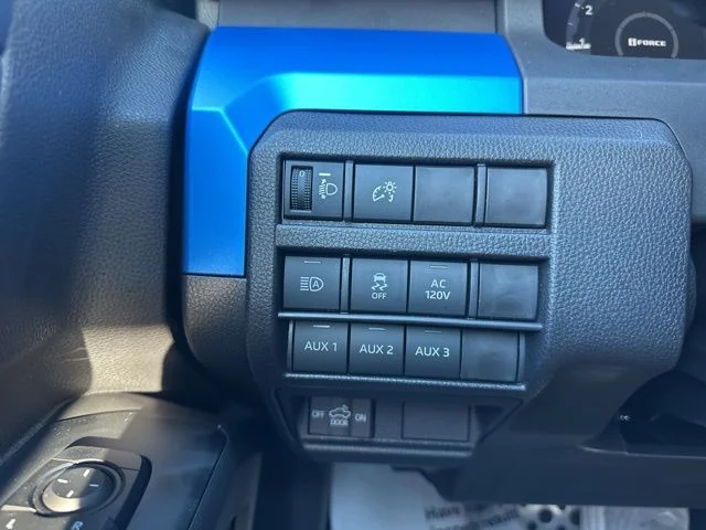 2025 Toyota Tacoma TRD Sport - Photo 31
