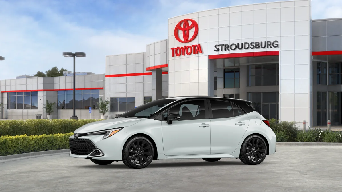 2026 Toyota Corolla Hatchback XSE - Photo 29