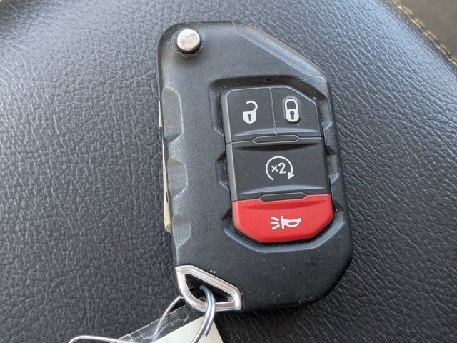 Certified Used 2024 Gray Jeep Sahara 4xe image 33