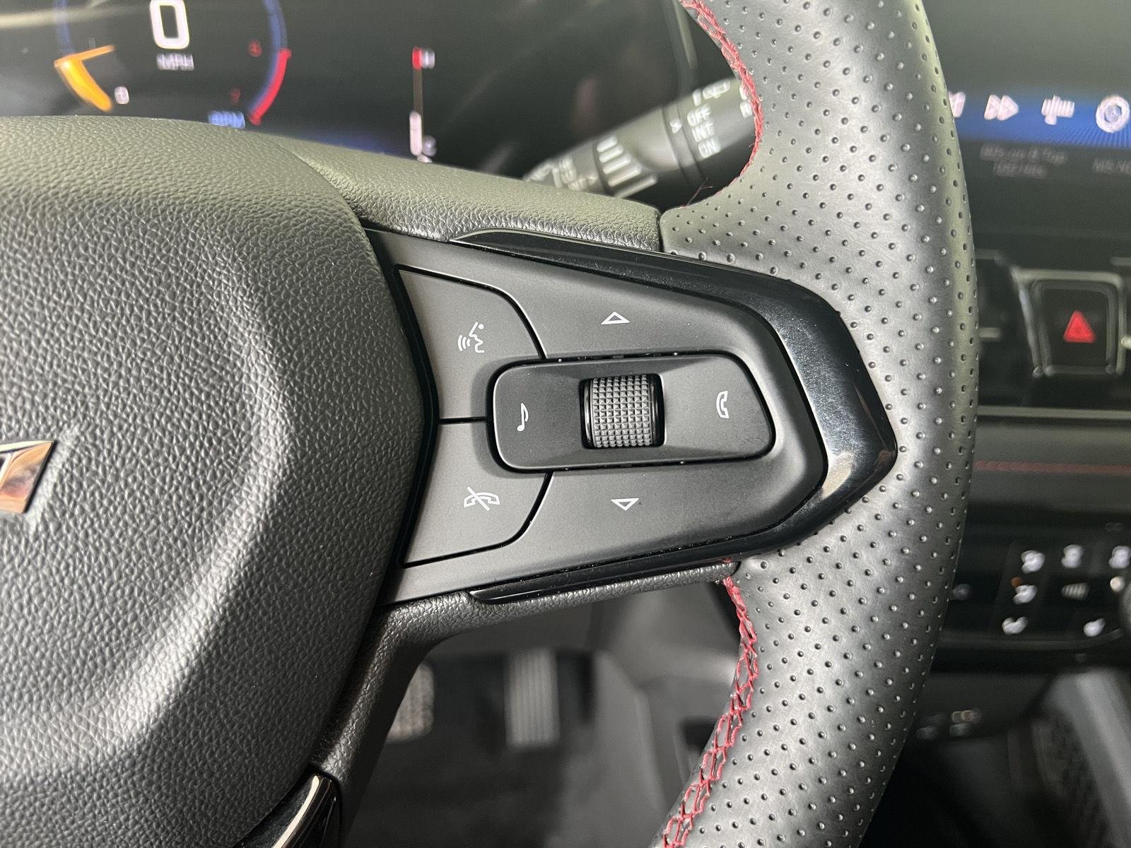 Used 2025 Sterling Gray Metallic Chevrolet RS image 9