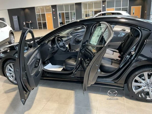 New 2026 Jet Black Mica Mazda 2.5 S Preferred image 13